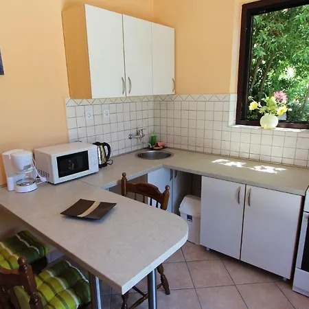 Studio In Malinska/insel Krk 12969 *